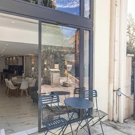 Modern A C 2br 8p - * Κάννες