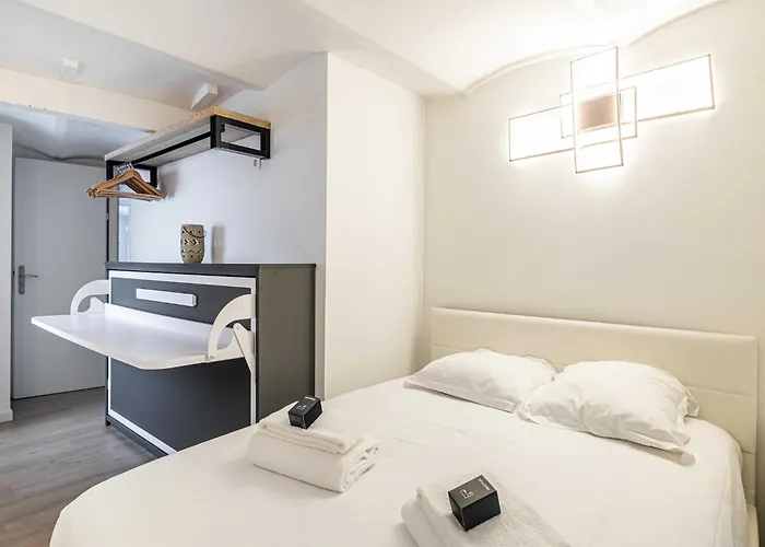 Modern A C 2br 8p - Апартаменты